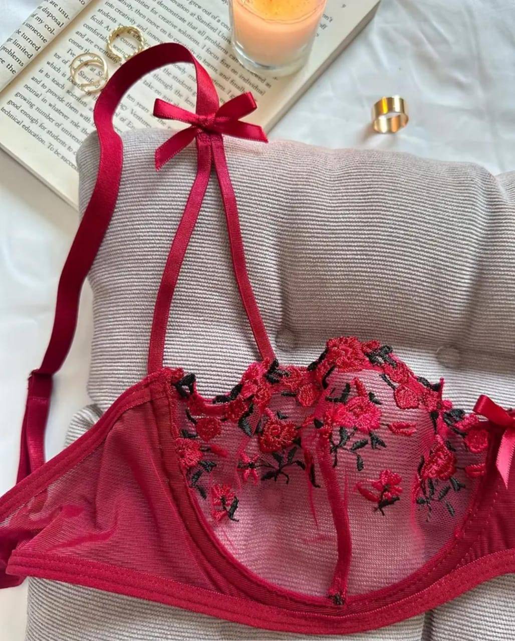 sexy red lingerie set with floral print, bow detail, random pattern.
